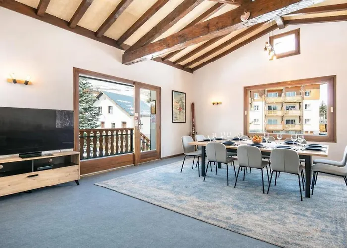 Le Ле дез Альп